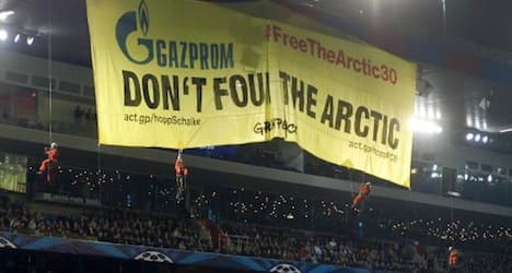 Greenpeace disrupts Basel football match