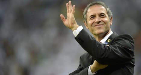 Swiss seek Austria coach as new football manager