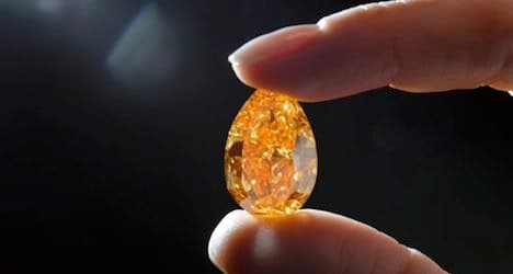 'Biggest' orange diamond set for Geneva auction