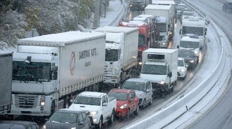 Heavy snow causes chaos in central France