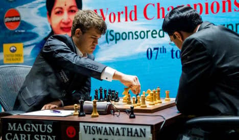 Carlsen set to be crowned chess champion