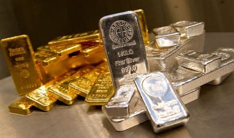 Watchdog probes gold and silver price-fixing