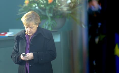 UK, China and Russia 'tapped Merkel's phone'
