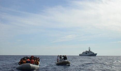 Italy rescues boat with 105 Syrian refugees