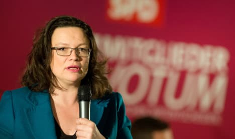 SPD angry over coalition phone call threats