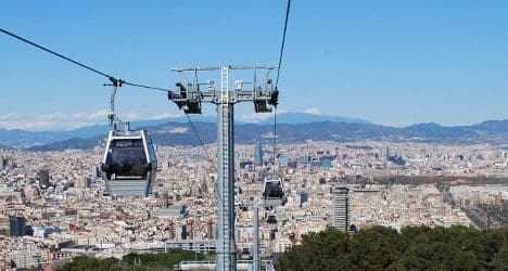 Cable car fail: 70 trapped in Barcelona breakdown