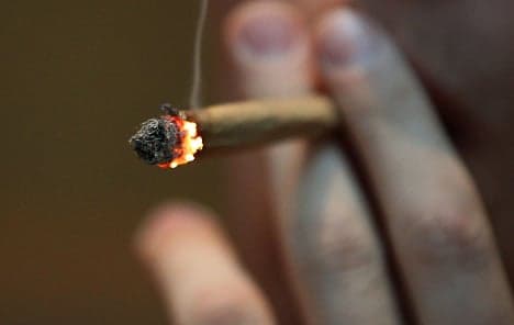 Poll stubs out legal cannabis hopes