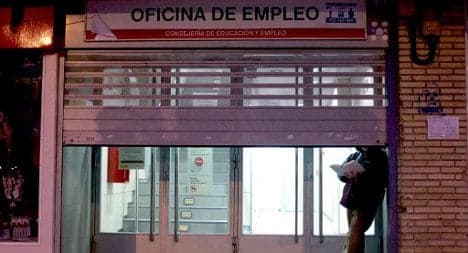 Spain starts 2014 with more unemployed