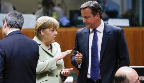 'Cameron's red carpet reeks of desperation'