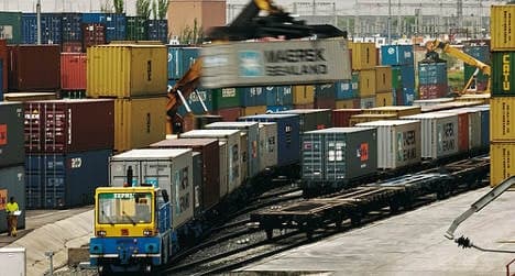 Record exports prop up Spain in 2013