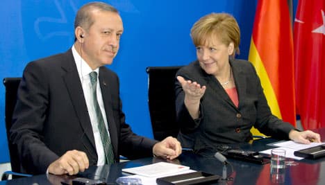 Turkey urges German support for EU bid