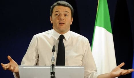 Italy to cap top salaries at public companies