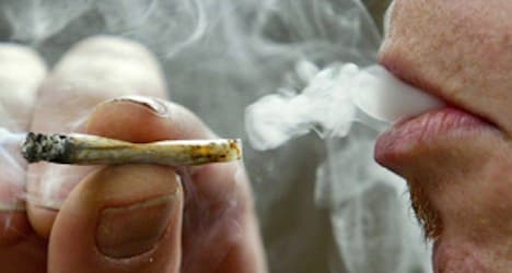 Major Swiss cities set to back 'cannabis clubs'