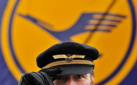 Lufthansa pilots vote for imminent strike