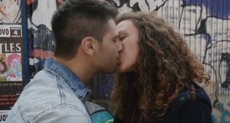 Italians get passionate in 'First Kiss' video