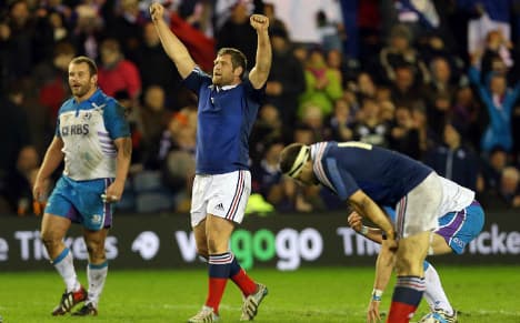 France's late show stuns Scotland