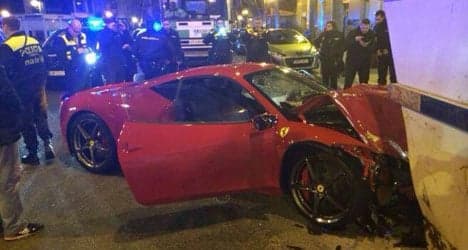 Ferrari owner crashes €240k car, then flees