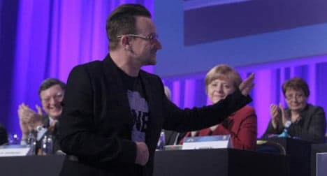 U2 singer Bono tells EU to 'buy Spanish'