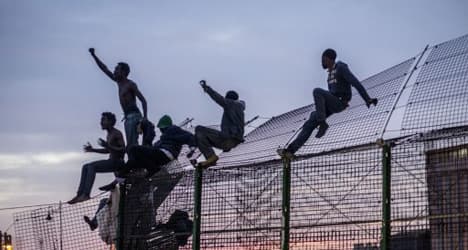 'Freedom! Spain!' shout 800 migrants at border