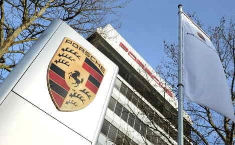 Court throws out damage claims against Porsche