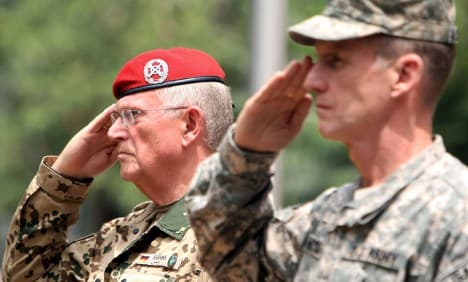 Ex-generals: Bring back conscription