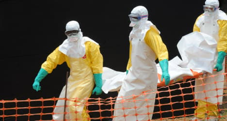 Ebola epidemic prompts warnings in France