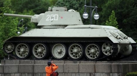 Petition fails to remove WWII Russian tanks