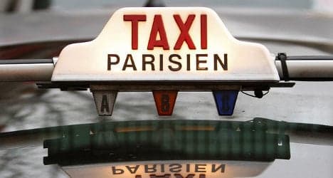 Paris tourist taken for a €400 ride by fake cabbie