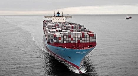 Maersk's profits rise by shipping more containers