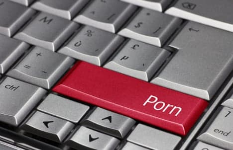 German study finds porn makes men stupid