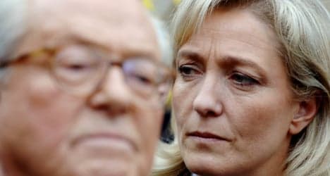 Furious Le Pen to write open letter to daughter
