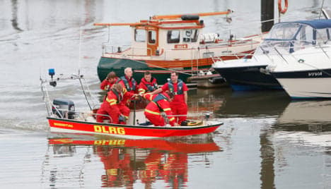 Two fishermen drown in Elbe near Hamburg
