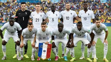 France top group after draw with Ecuador