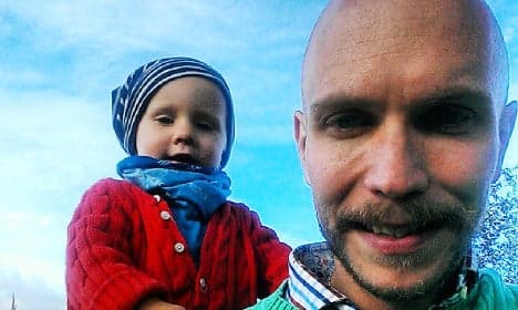 Son's cancer prompts Fredrik's charity climb