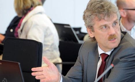 Berlin airport director fired in bribery probe