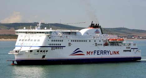 UK bans Eurotunnel's cross-Channel ferry link