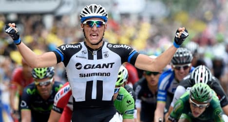 Tour de France stage 3: Kittel wins sprint finish