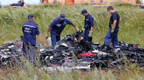 Europe threatens Russia with sanctions over MH17