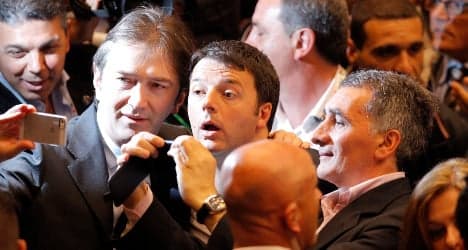 Renzi compares EU to an 'exhausted' selfie