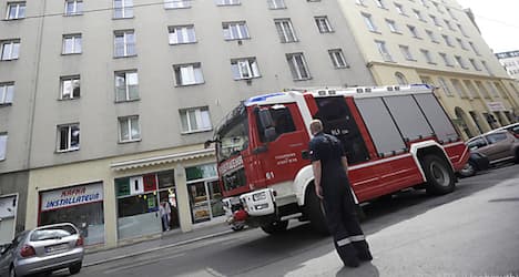 Man and dog dead in Vienna fire