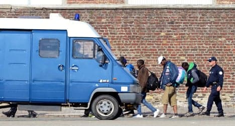 Police evict migrants from main Calais camp