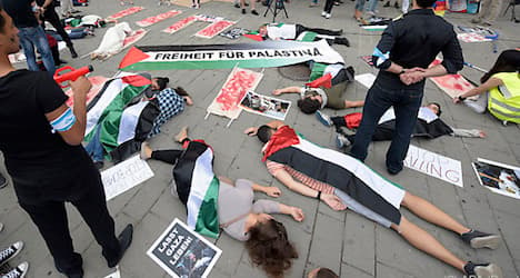 Flashmob protests Palestinian conflict
