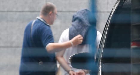 Paris cop charged over missing cocaine haul