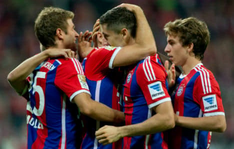 Bayern kick off title defence with win