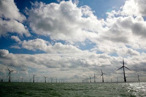Vattenfall pumps billions into offshore windfarm