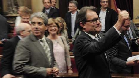 Catalan parliament okays independence vote law