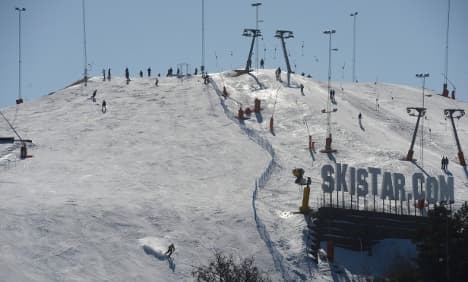 World Cup ski race on 'fake' Stockholm slope