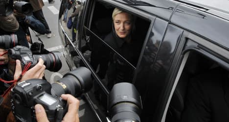 Marine Le Pen pelted with rocks while driving