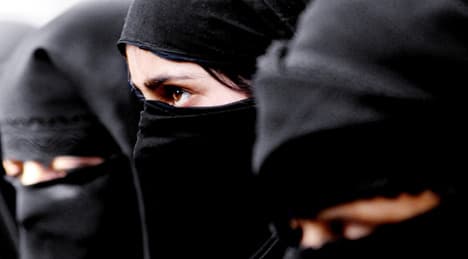 Isis seducing Danish women to seek paradise