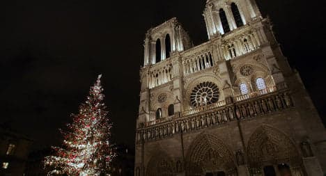 Russia's Christmas gift to Paris raises eyebrows